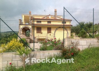 Giardino - Villa via Mascioni, 23, Castel Campagnano - foto 3