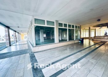 Interno non residenziale - Negozio via Europa, 39, Rubano - foto 4