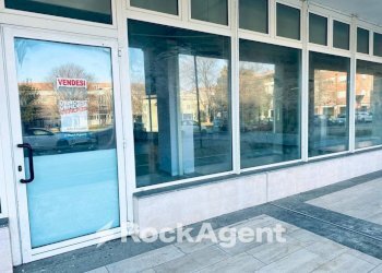 Ingresso - Negozio via Europa, 39, Rubano - foto 7