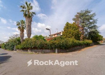 Zona - Villa via Pietro Maroncelli, 8, Trecastagni - foto 7