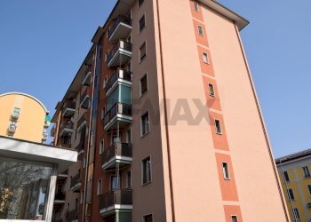 Edificio all\'aperto - Trilocale VIA VAL D'OSSOLA
2, Milano - foto 2