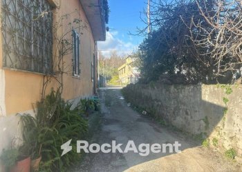 Cortile interno - Stable - Palace via San Leonardo Zabatta, 15, Ottaviano - photo 24