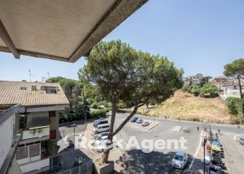 Vista - Bilocale largo Sperlonga, 9, Roma (zona Cassia) - foto 4