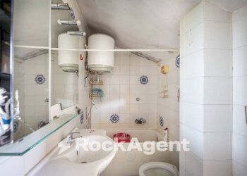 Bagno - Bilocale largo Sperlonga, 9, Roma (zona Cassia) - foto 11