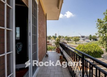 Balcone - Trilocale via Tuscolana, 2122, Roma - foto 15