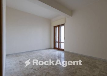 Cucina - Trilocale viale Vincenzo de Filippis, 68, Catanzaro - foto 5