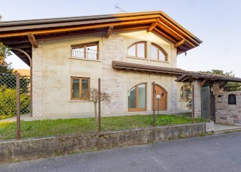 Foto 2 - Villa via don sturzo
 
7, Mapello - foto 2