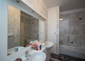 BAGNO 2 - Trilocale via IV novembre
 
14, Bergamo - foto 32