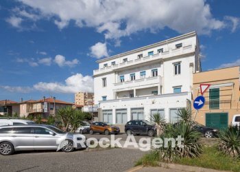 Zona - Hotel via Trieste, 51, Rosignano Marittimo - foto 1