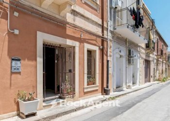 Zona - Independent house via Bologna, 43, Lentini - photo 1