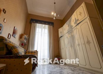 Camera da letto - Appartamento Discesa Cavour, 2, Catanzaro - foto 24