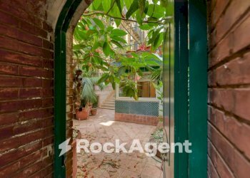 Giardino - Two-room apartment via del Parco Margherita, Napoli (neighborhood Chiaia) - photo 7