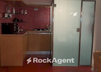 Cucina - Bilocale vico del Vasto a Chiaia, Napoli (zona Chiaia) - foto 14