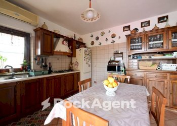 Cucina - Villa via Philadelphia, 17, Satriano - foto 7