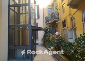Cortile interno - Three-room apartment via Coluccio Salutati, 17, Milano (neighborhood Washington) - photo 9