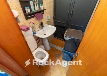 Bagno - Negozio via Crociferi, 62, Catania - foto 20