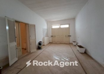 Stanza non arredata - Apartment via Regina Elena, 25, Trepuzzi - photo 15