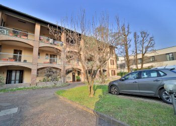 Foto 4 - Trilocale via enrico toti
 
5, Concorezzo - foto 4