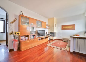 Foto 14 - Trilocale via enrico toti
 
5, Concorezzo - foto 14