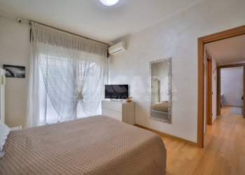 Foto 21 - Three-room apartment Via Roma
 
14, Carugate - photo 21