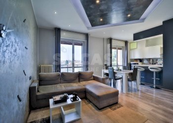 Foto 3 - Trilocale via Obizzone
 
75, Bernareggio - foto 3