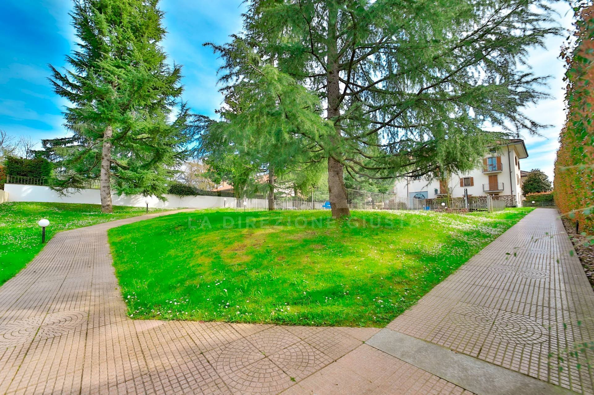 Foto 3 - Three-room apartment via Mazzini
 
31, Lesmo - photo 3