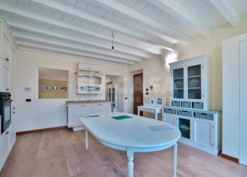 Foto 11 - Three-room apartment via Mazzini
 
31, Lesmo - photo 11