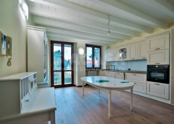 Foto 25 - Three-room apartment via Mazzini
 
31, Lesmo - photo 25