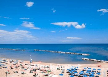 Vista - Terreno edificabile via Ippolito Nievo, Bellaria-Igea Marina - foto 1