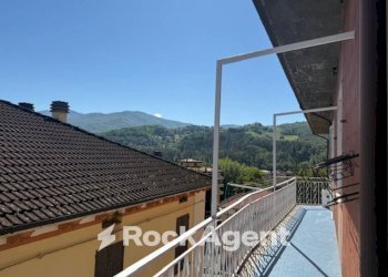 Terrazzo - Four-room apartment via Piave, Borgo Val di Taro - photo 2