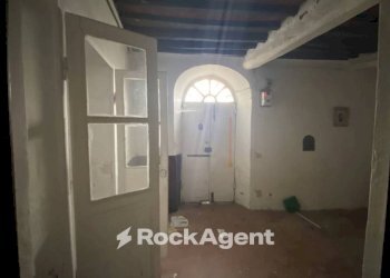 Interno non residenziale - Casa indipendente strada Comunale di Nocchi, 131, Camaiore - foto 5