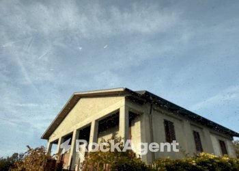 Facciata - Villa Lagrimone, PR, Tizzano Val Parma - foto 5
