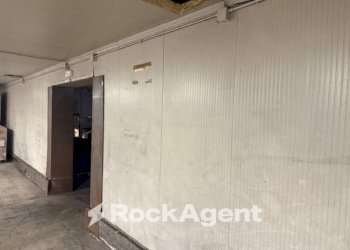 Interno non residenziale - Shed largo Remo Coen, Parma - photo 9