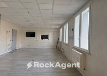 Ufficio - Shed largo Remo Coen, Parma - photo 16