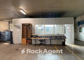 Interno non residenziale - Shed largo Remo Coen, Parma - photo 19