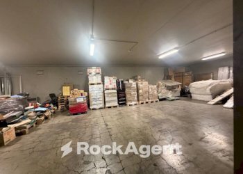 Magazzino - Shed largo Remo Coen, Parma - photo 22