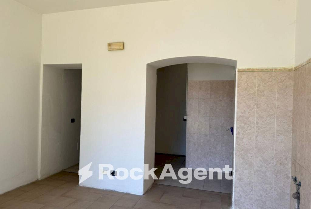 Interno palazzo - Ufficio via Giuseppe Garibaldi, Montechiarugolo - foto 2