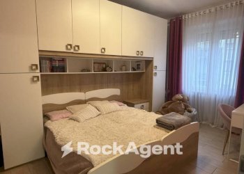 Camera da letto - Trilocale viale Ildebrando Cocconi, Parma - foto 24