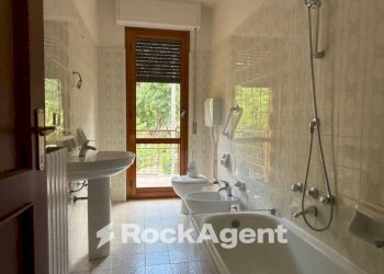 Bagno - Four-room apartment via Nazionale, Cittaducale - photo 26