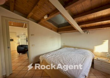 Camera da letto - Bilocale strada XX Settembre, 75, Parma - foto 16