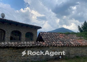 Facciata - Stable - Palace strada Terenzo - Bardone, Terenzo - photo 6