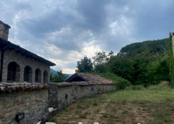 Terreno - Stable - Palace strada Terenzo - Bardone, Terenzo - photo 8