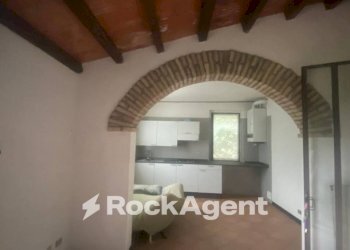 Interno non residenziale - Stable - Palace strada Terenzo - Bardone, Terenzo - photo 9