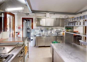 Cucina - Hotel LA MELOSA RESORT, Roccastrada - foto 23