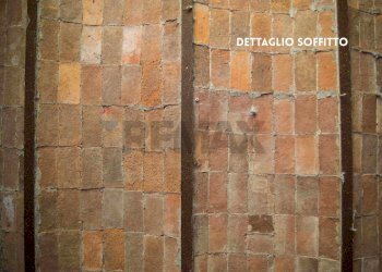 SOFFITTO A VOLTE - Rustico LOC. CASA CINCIGLIANO
 
SNC, Roccastrada - foto 7