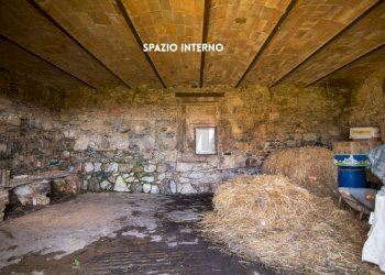 Stanza vuota - Rustico LOC. CASA CINCIGLIANO
 
SNC, Roccastrada - foto 18