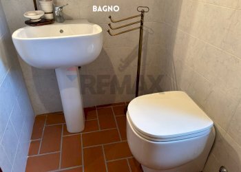 BAGNO - Casa indipendente VIA BOLOGNA
 
7, Castell'Azzara - foto 20