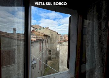 DETTAGLIO FINESTRA - Casa indipendente VIA BOLOGNA
 
7, Castell'Azzara - foto 27