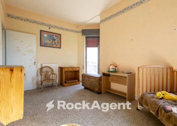 Camera da letto - Quadrilocale via Anile Antonino, 9, Catanzaro - foto 12