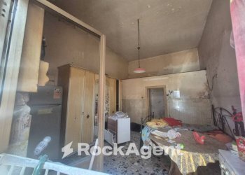 Magazzino - Negozio via Barbazzano, 76, Pagani - foto 6